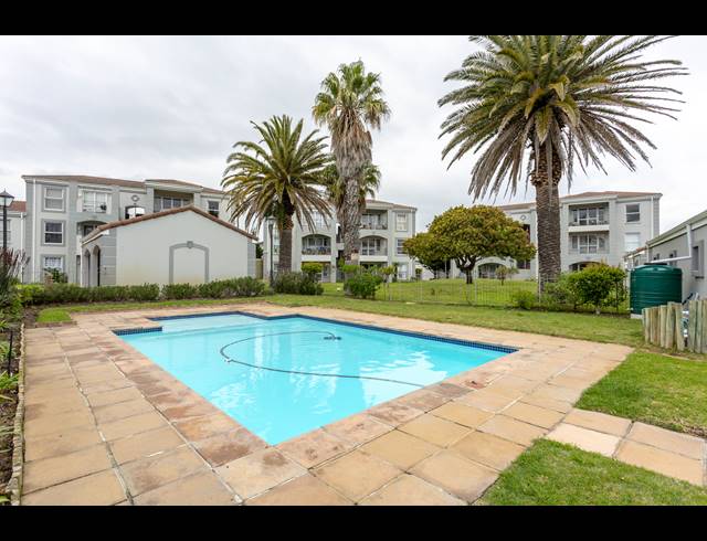 2 BEDROOM APARTMENT TO LET IN TOKAI